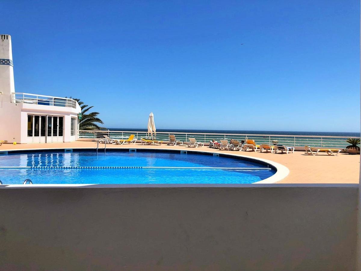 Borda D'agua, Da Oura Apartament
